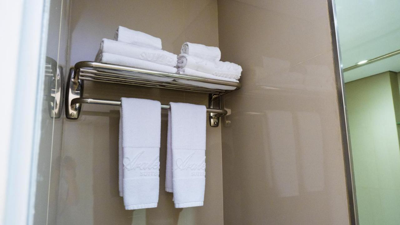 Azalea Suites Cikarang By Jayakarta Group מראה חיצוני תמונה